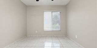 Lakefront Rental in Bay Lakes | Bay Hill, Dr. Phillips Area Gallery 19