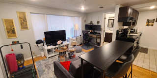 1423 Commonwealth Ave. Gallery 4