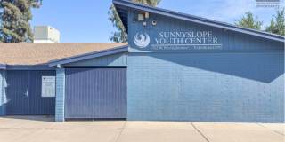 308 East Vogel Avenue Gallery 32