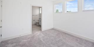 The Vandy Apartments Gallery 18