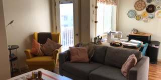 21 Orange Gallery 68