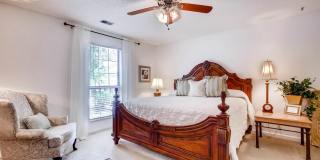 117 Southampton Court Gallery 4