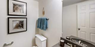 Smoky Crossing Apartment Homes Gallery 47