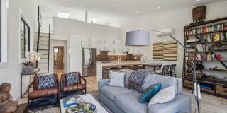 Newly Built Home With Loft in Downtown Palo Alto Gallery 8