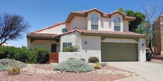 Beautiful 4 Bedroom 2.5 Bathroom House Located In The NE! Gallery 1