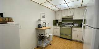 100 Bayview Dr Gallery 10