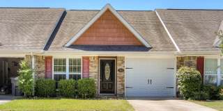 2 Bed 2 Bath Townhouse Minutes from Ft Gordon Gallery 1
