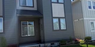 Petrosa!  3 Bdrm, 2.5 Bath 1450 sq ft Townhouse (end unit), All Appliances, Air Conditioning, DOG OK, Dbl Garage, Pool Gallery 1