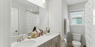 105 MEADOW CREEK Drive Gallery 19