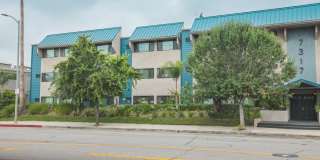 7317 Haskell Avenue Gallery 4