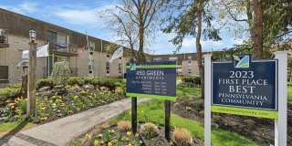 450 Green Apartments Gallery 17