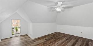 Beautifully remodeled 6 BR, 1.5 Bath brick home on level double-lot in Wilkinsburg! Gallery 18