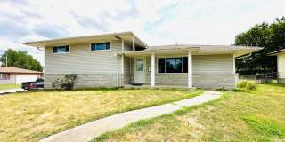For Lease: Split-Level Ranch Home (4-Beds/2-Baths) Gallery 1