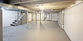 Modern Finishes, In-Unit Laundry & Bright Living Spaces Gallery 18