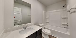 Brand New Stunning and Spacious 4 Bedroom 2 Bath Home in Mustang Schools Gallery 14