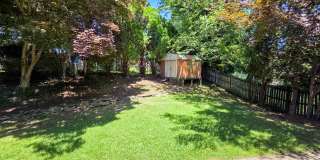 Fantastic 4 bedroom, 2 full bath, 2 half bath home in Close in Silver Spring! Gallery 34