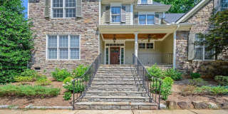 Custom Home in Fantastic Neighborhood! Custom Home in Fantastic Neighborhood! Gallery 1
