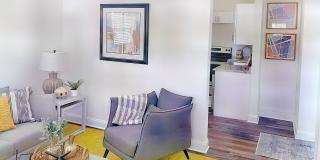 "Experience Urban Living at its Finest at The Flats at 2200!/"¡Experimenta la Vida Urbana en su Máxima Expresión en The Flats at 2200! Gallery 1