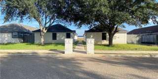 2208 Dahlia Street Gallery 1