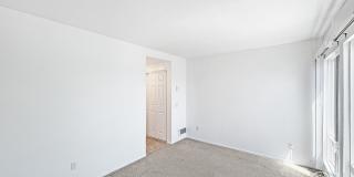 Hilltop Retreat with Ocean Breezes, natural light, and panoramic views Gallery 13