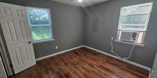1325 Bruce Street - 1 Gallery 15