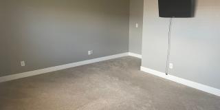 South Denver, 2 bed 2.5 bath Townhome, 2 Car Parking, Close to Light Rail Gallery 12