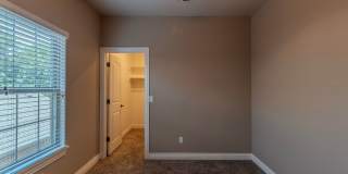 STUNNING 4 Bedroom, 2.5 Bathroom, 2 Car Garage In Fayetteville, AR Gallery 28