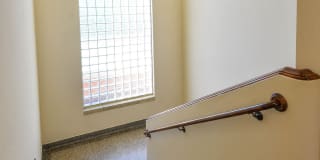 Madison Avenue Apartments Gallery 14