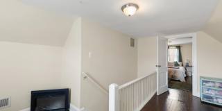 12 W 5TH Street Gallery 17