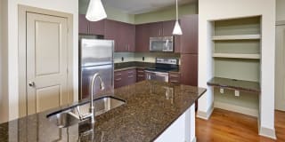 Domain College Park Gallery 18