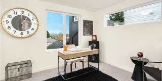 Modern Beacon Hill Home with Rooftop Deck & Sweeping Seattle Views Gallery 22