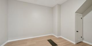 3150 Mt Pleasant St Gallery 5