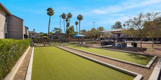 2900 Lux Apartment Homes Gallery 20