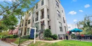 509 FRANKLIN Street NE Gallery 1