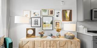 The Winston Gallery 12