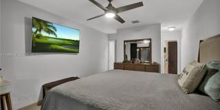 3996 Estepona Ave Gallery 23