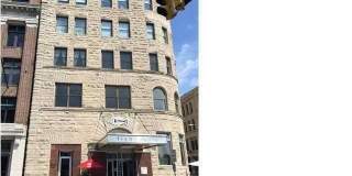601 SE Mattison Avenue Gallery 1