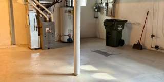 Available Now! 2-bed home in Ft. Thomas with lots to offer! Gallery 16