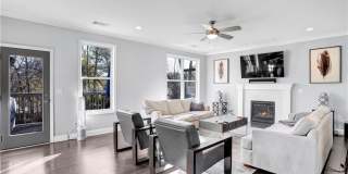 1395 Marion Street SE Gallery 8