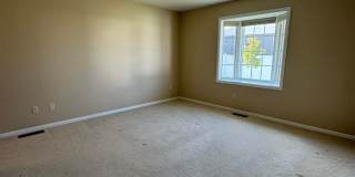 3 Bedroom Townhome Gallery 11