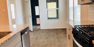 417 Deborah Gallery 4