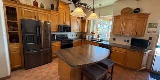 Gorgeous Furnished Pool/Spa Home with spectacular views Gallery 13