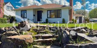 Charming 2 Bed, 2 Bath Home with Updated Kitchen & Outdoor Living Space Gallery 1