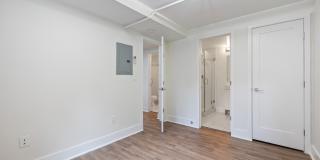 1514 NEWTON Street NW Gallery 17