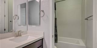 3943 Reyes Avenue 3943 Reyes Avenue Gallery 30