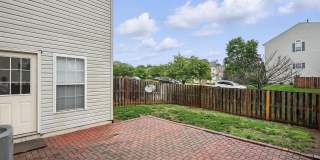 1332 CRANES BILL Way Gallery 3