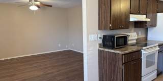 9626 W Mountain View Road Gallery 10
