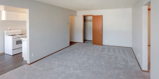 Como Court Gallery 16