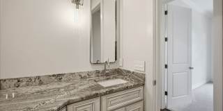 Luxury Townhome with 2 Car-Garage (Partial Utilities Included) Gallery 26
