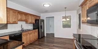 Welcome to 8 Ochavo Way, a stunning 3-bedroom, 2-bathroom home Gallery 8